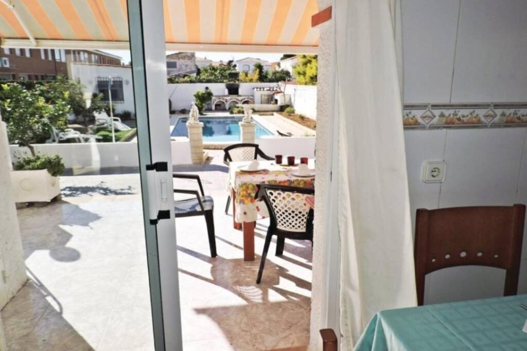Preciosa Casa Con Piscina Al Lado De La Playa Villa Miami Playa Luaran gambar